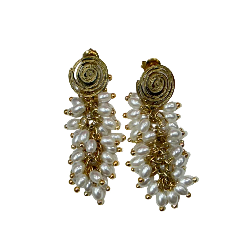 Pendientes Mairena — Espiral Dorada con Perlas Naturales