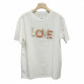 Camiseta con letras love bordadas