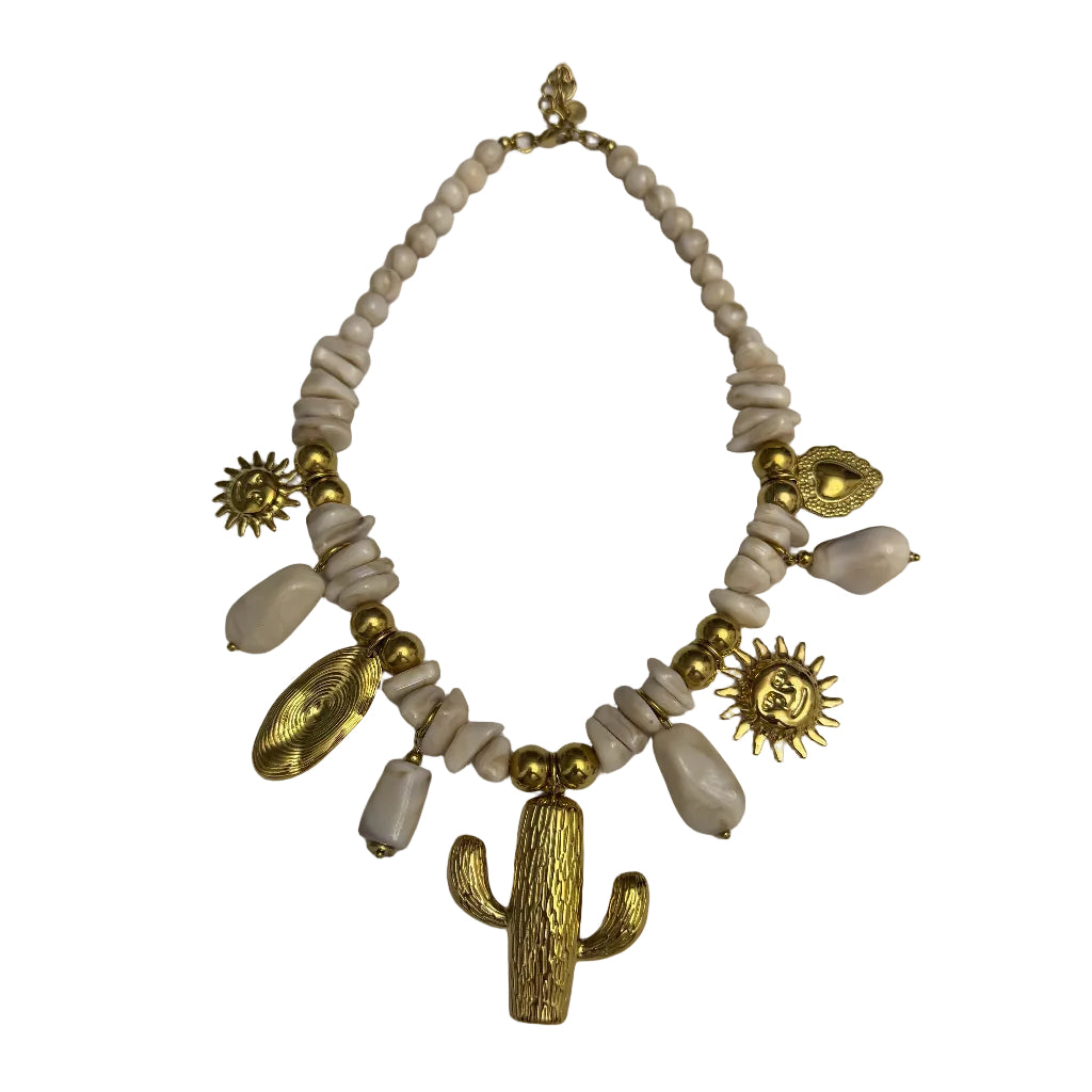 Collar corto desierto