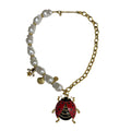 Collar regina