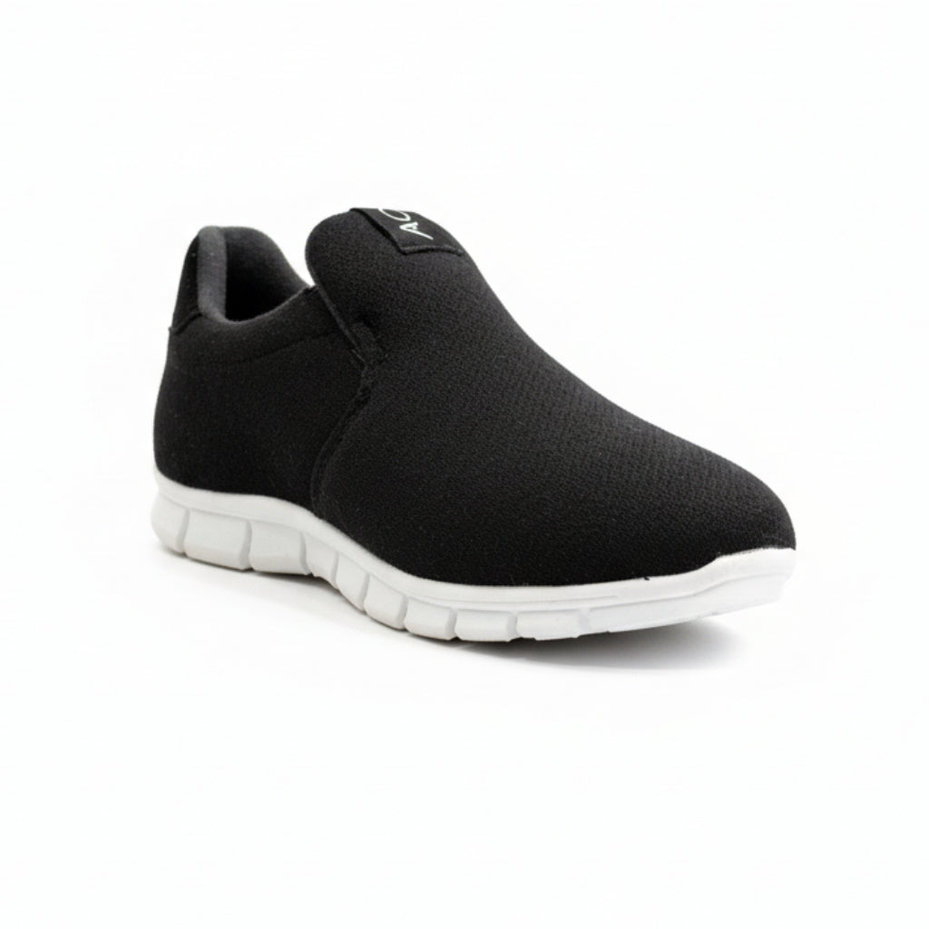 Zapatilla deportiva negra