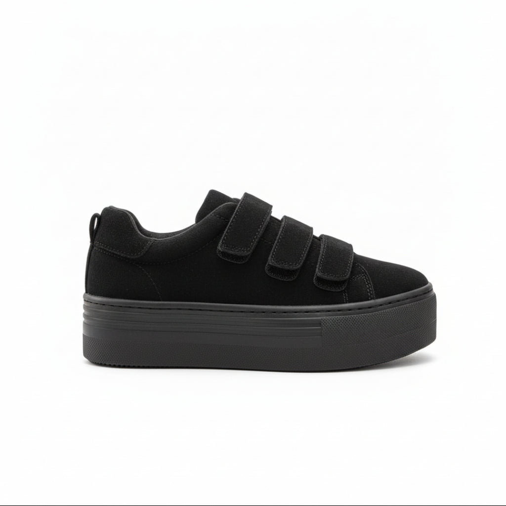 Deportivas con 3 velcros
