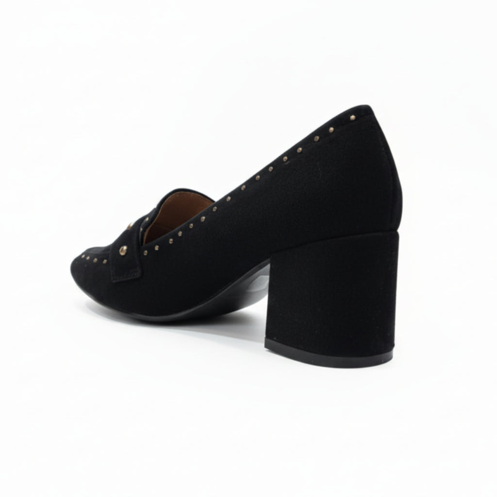 Zapato tacon tachas