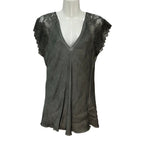 Camiseta Lencera Thalia de Raso con Encaje y Escote en Pico