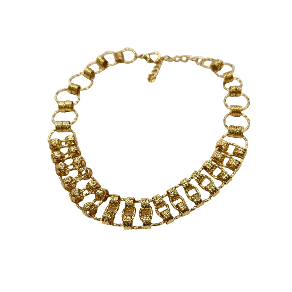 Collar Corto Rosalía