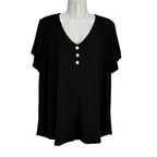 Camiseta Priscila Textura Arrugada Cuello V con Botones Nácar