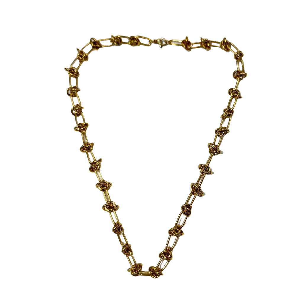 Collar Paulina Cadena Dorada Eslabones con Nudos Trenzados