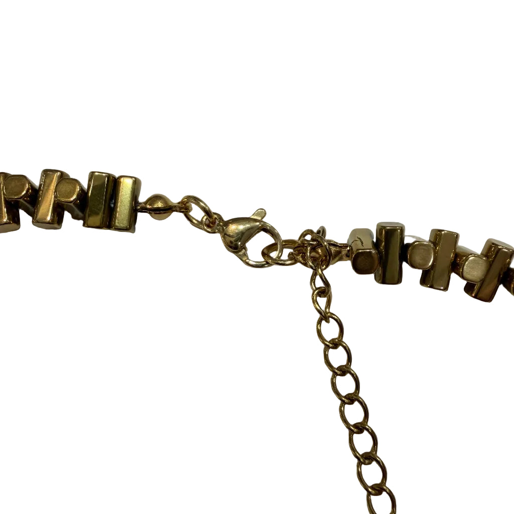 Collar corto almejita