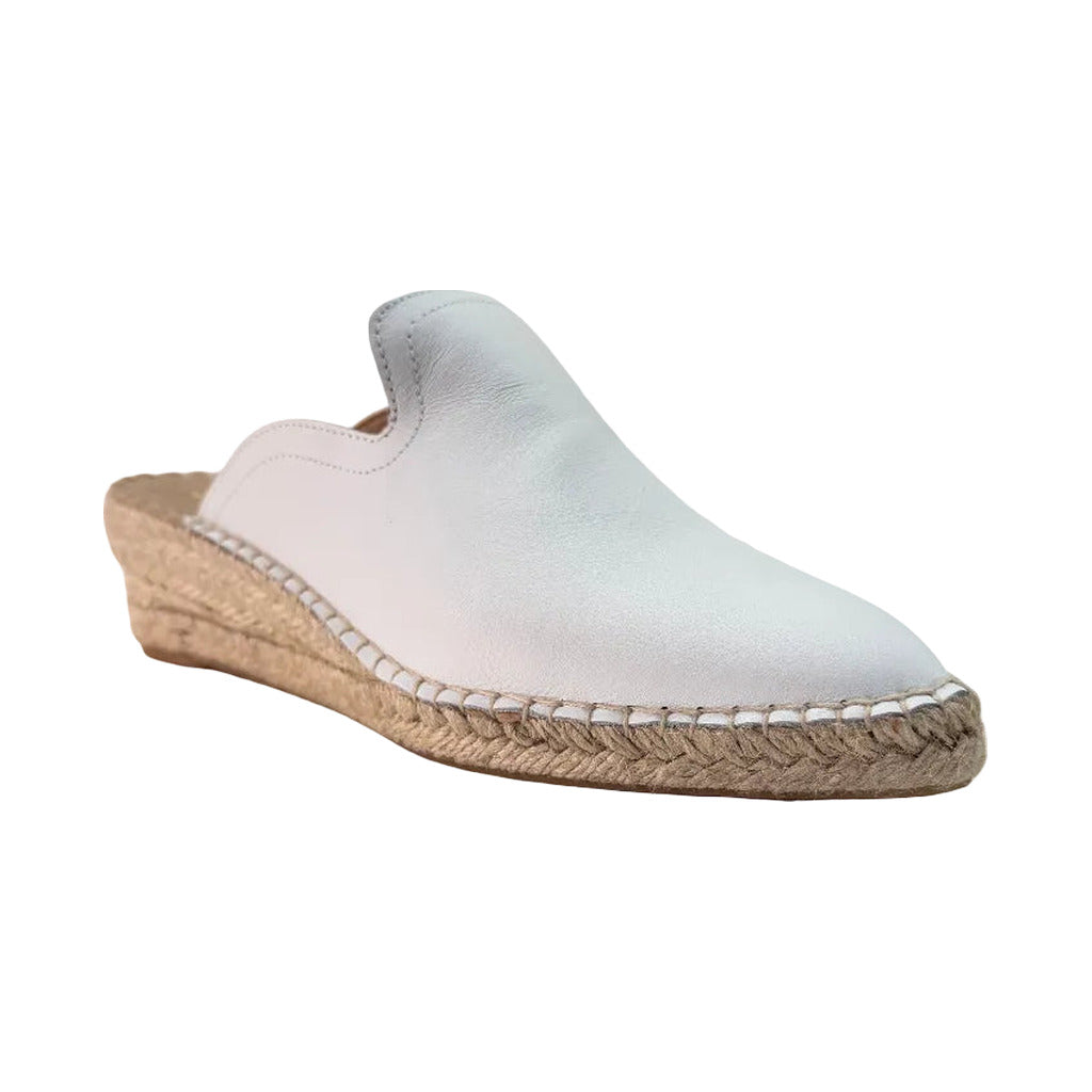 Zueco napa Angara en color Blanco sobre fondo blanco para mujer Angara Moda