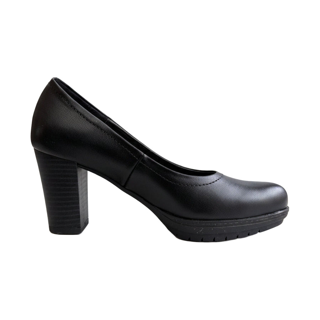 Zapato tacon salon en color único sobre fondo blanco para mujer Angara Moda