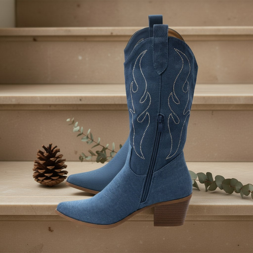 Bota media caña campera sobre una superficie para mujer Angara Moda