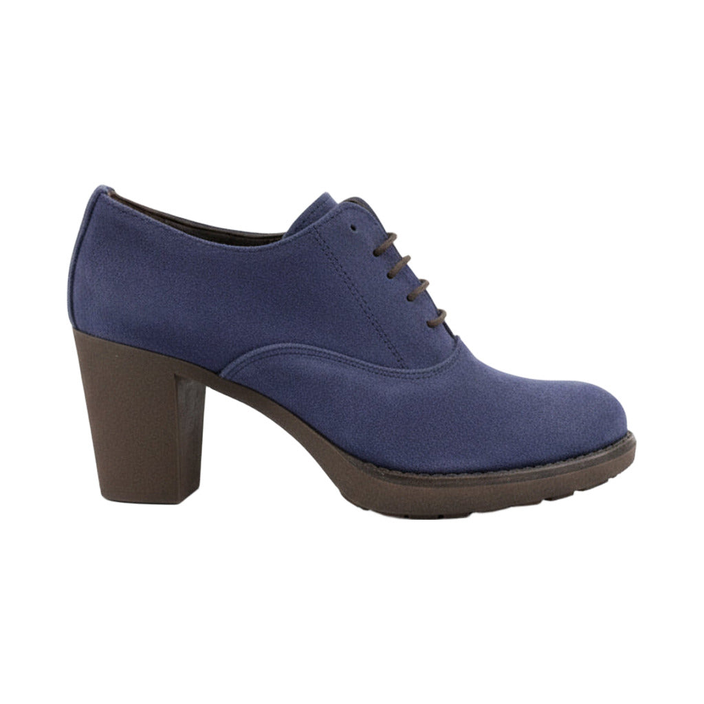 Zapato vestir tacon en color único sobre fondo blanco para mujer Angara Moda