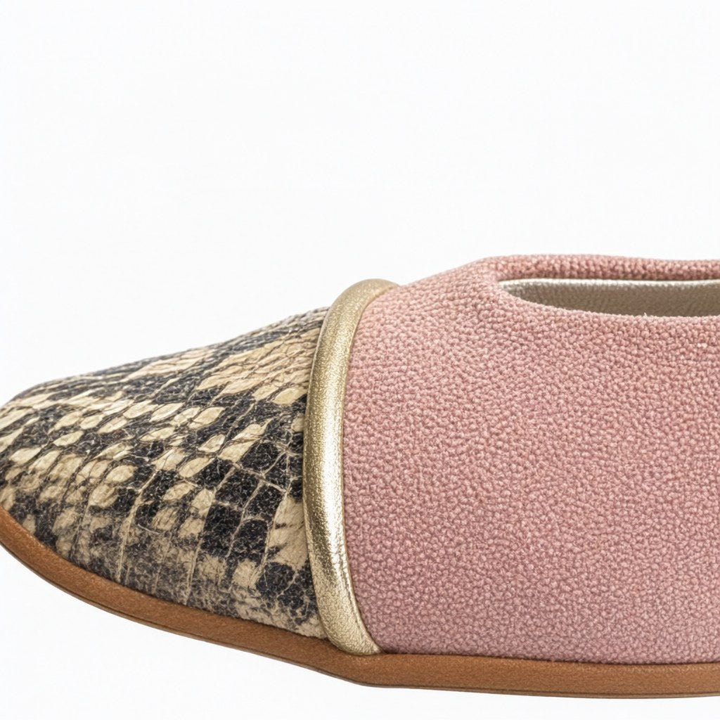 Detalle de Manoletinas con cuña para mujer Angara Moda