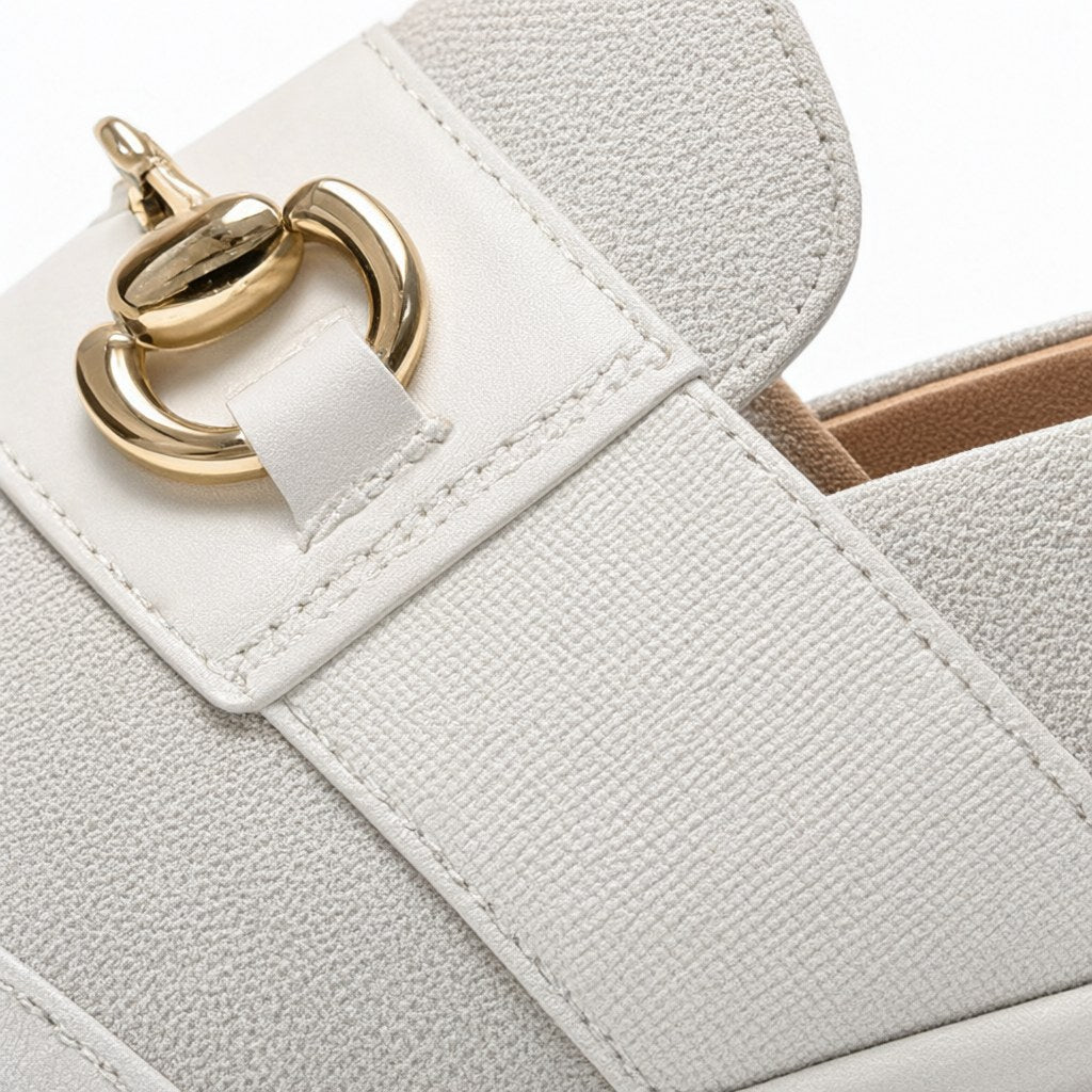 Detalle de Deportivas estribo cuña para mujer Angara Moda