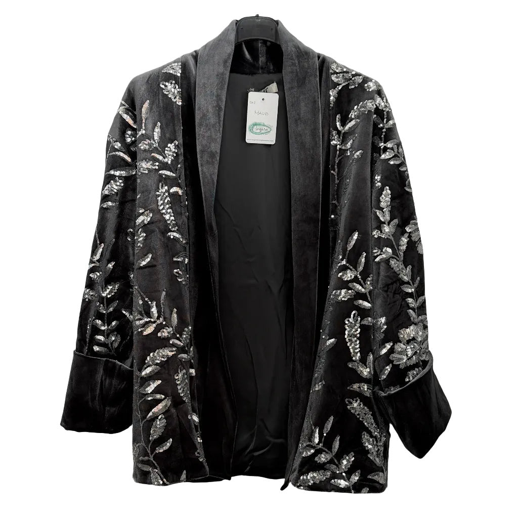 Blazer Maud sobre fondo blanco para mujer Angara Moda