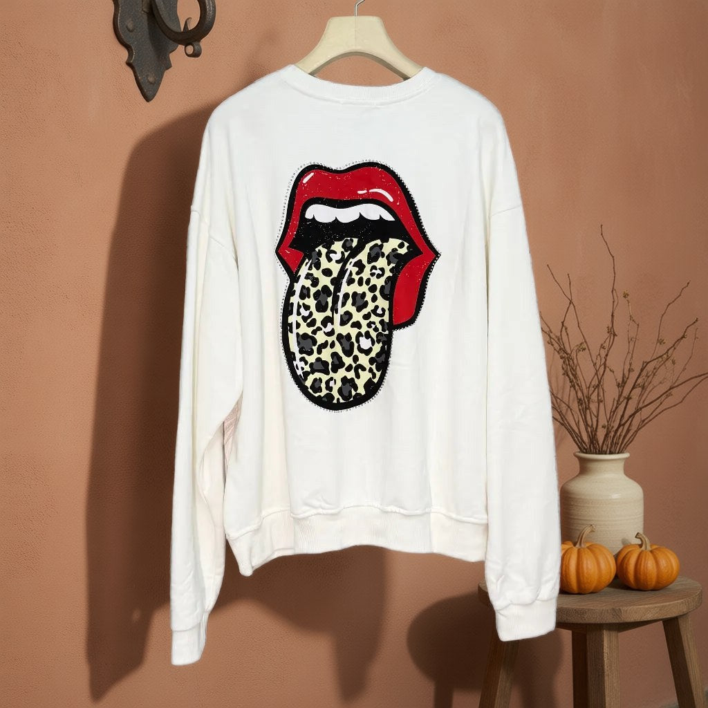 Sudadera cereza colgada en un ambiente para mujer Angara Moda