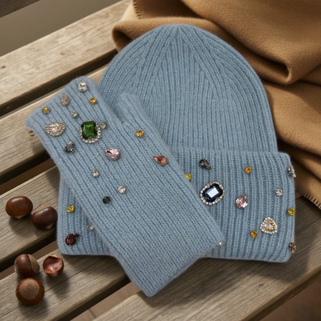 Gorro vanille sobre una superficie para mujer Angara Moda