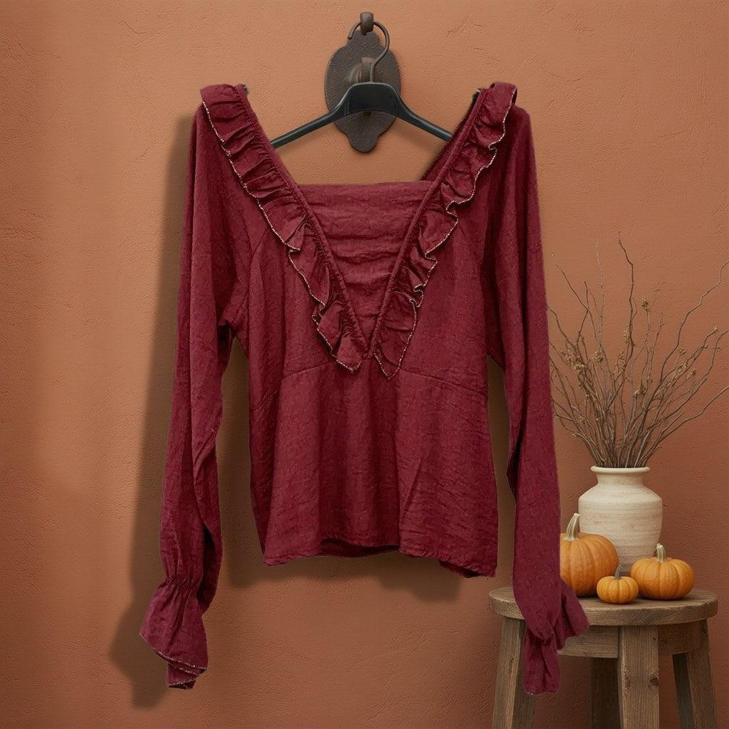 Blusa Zafiro colgada en un ambiente para mujer Angara Moda