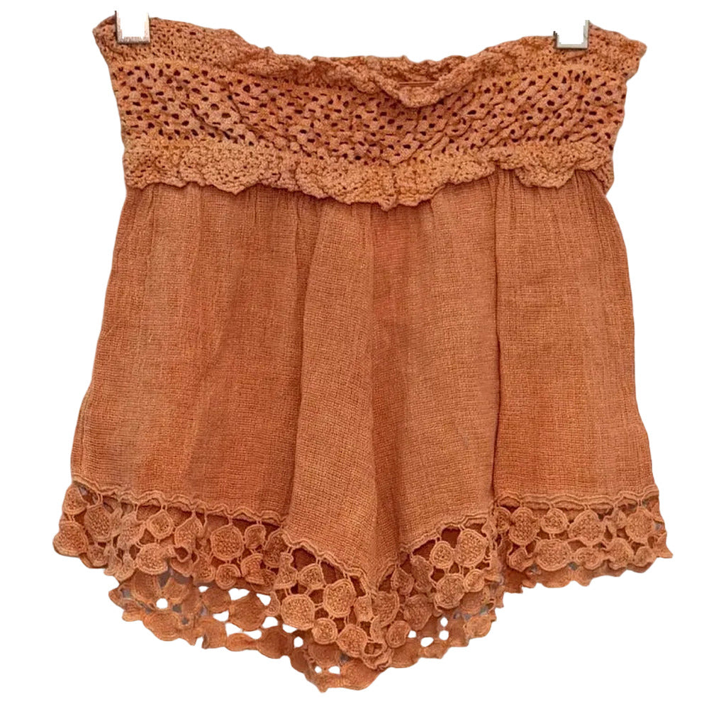 Pantalón corto Okapi sobre fondo blanco para mujer Angara Moda