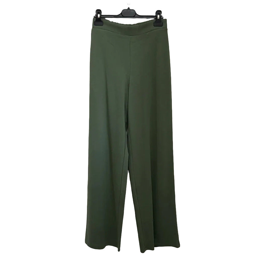 Pantalon Solobreña en color Verde sobre fondo blanco para mujer Angara Moda