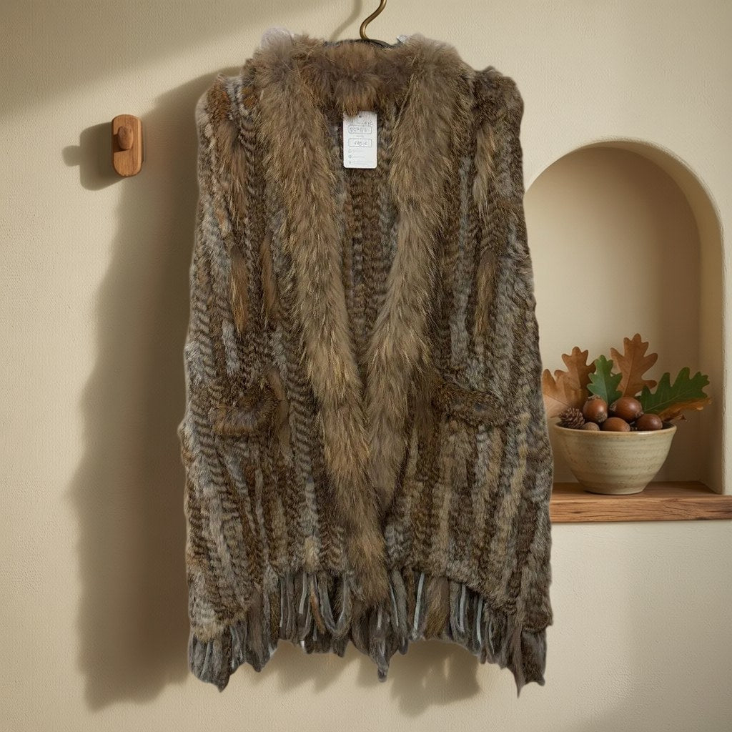 Chaleco ambert colgada en un ambiente para mujer Angara Moda