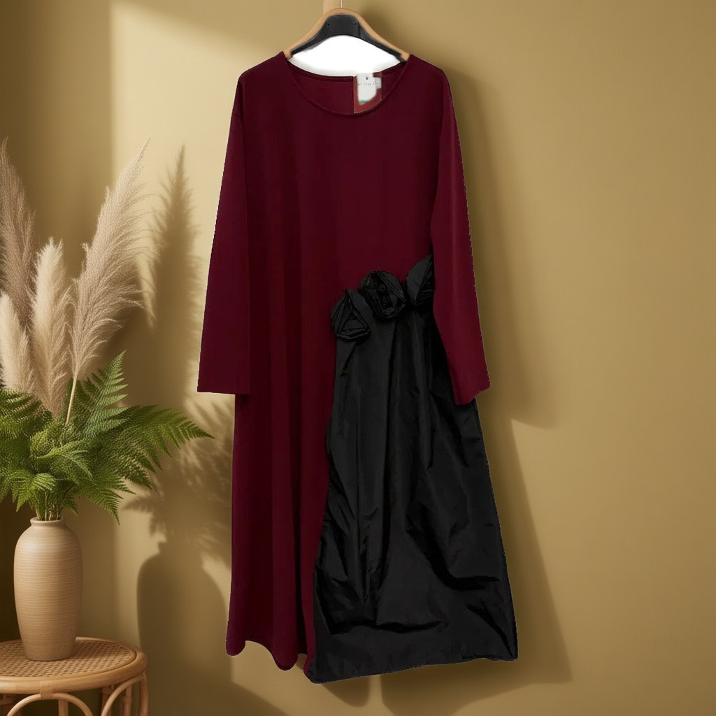 Vestido largo ema colgada en un ambiente para mujer Angara Moda