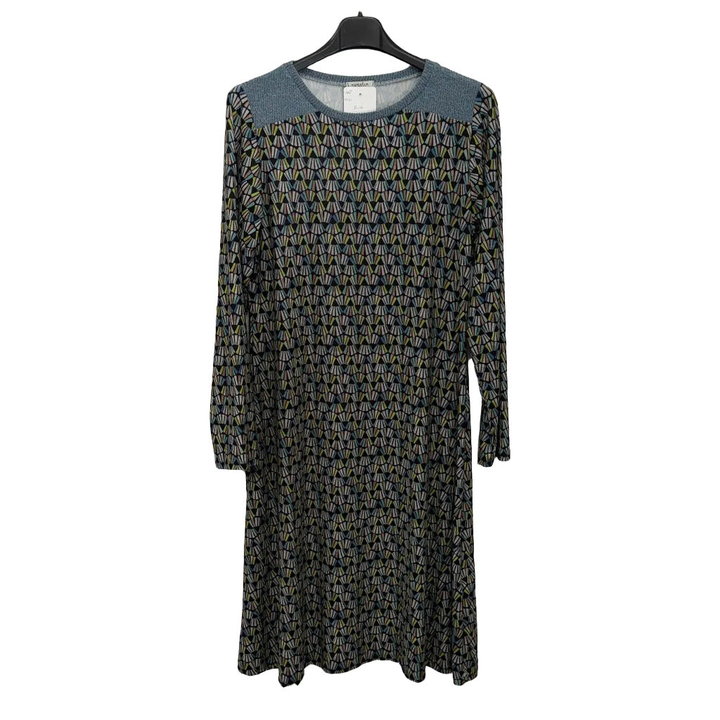 Vestido midi Ria sobre fondo blanco para mujer Angara Moda