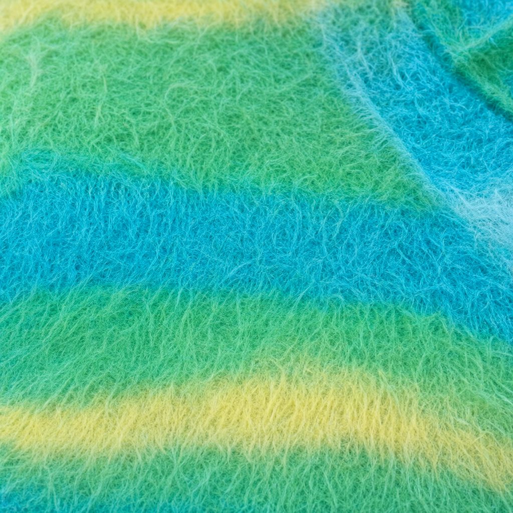 Detalle del tejido de Chaqueta lana real para mujer Angara Moda