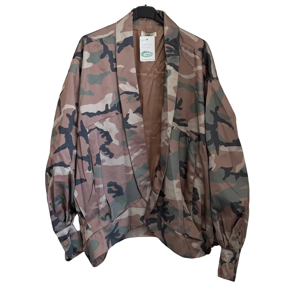 Blazer Cachemire dorado sobre fondo blanco para mujer Angara Moda