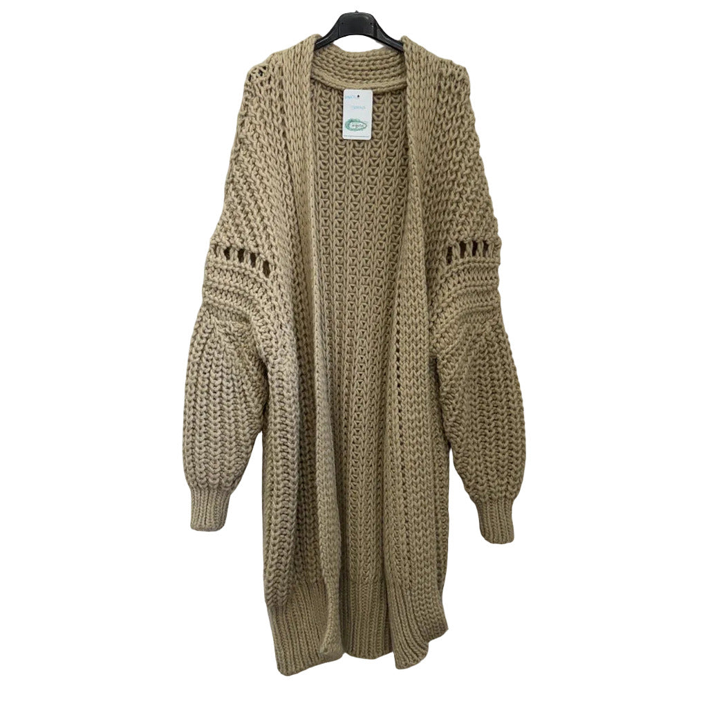 Chaqueta Cachemire serena sobre fondo blanco para mujer Angara Moda