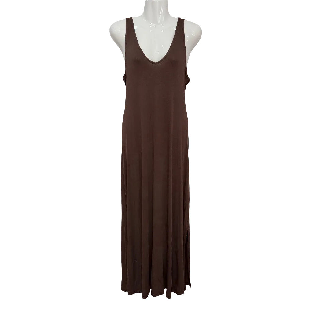 Vestido largo adige sobre fondo blanco para mujer Angara Moda