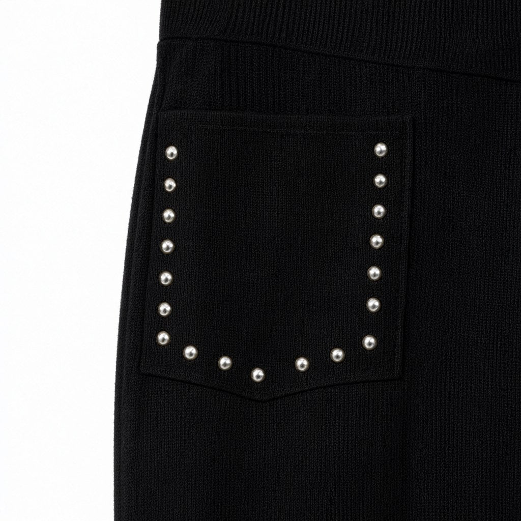 Detalle del tejido de Pantalon tachitas para mujer Angara Moda
