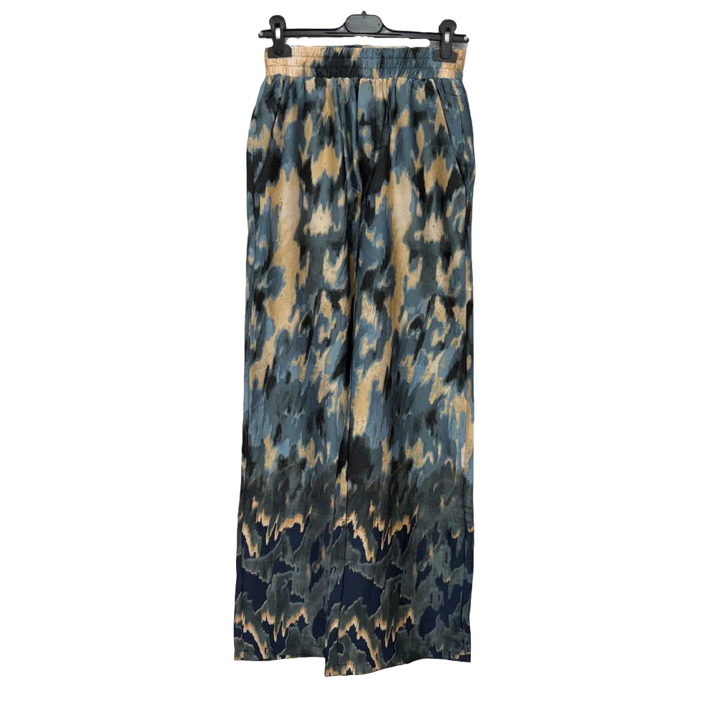 Pantalon lemur en color Azul sobre fondo blanco para mujer Angara Moda