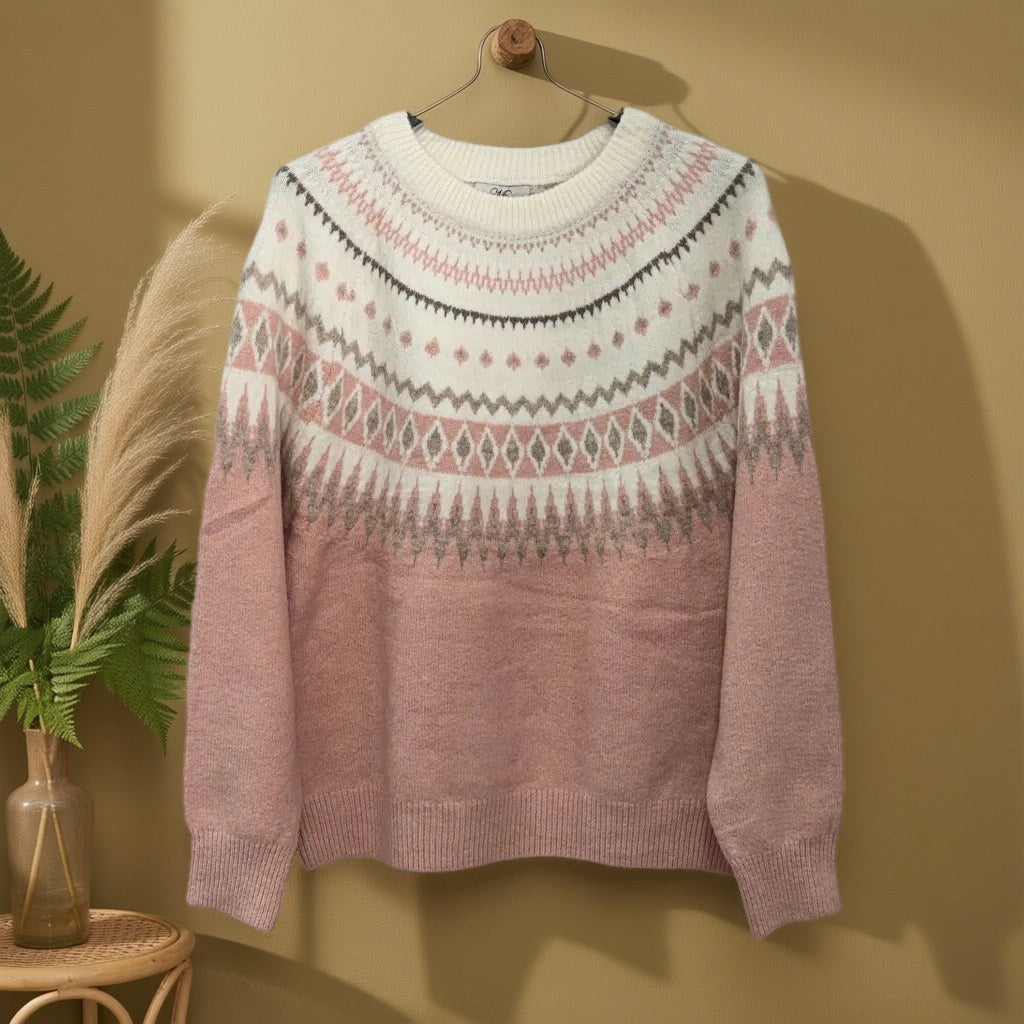 Jersey melosa colgada en un ambiente para mujer Angara Moda