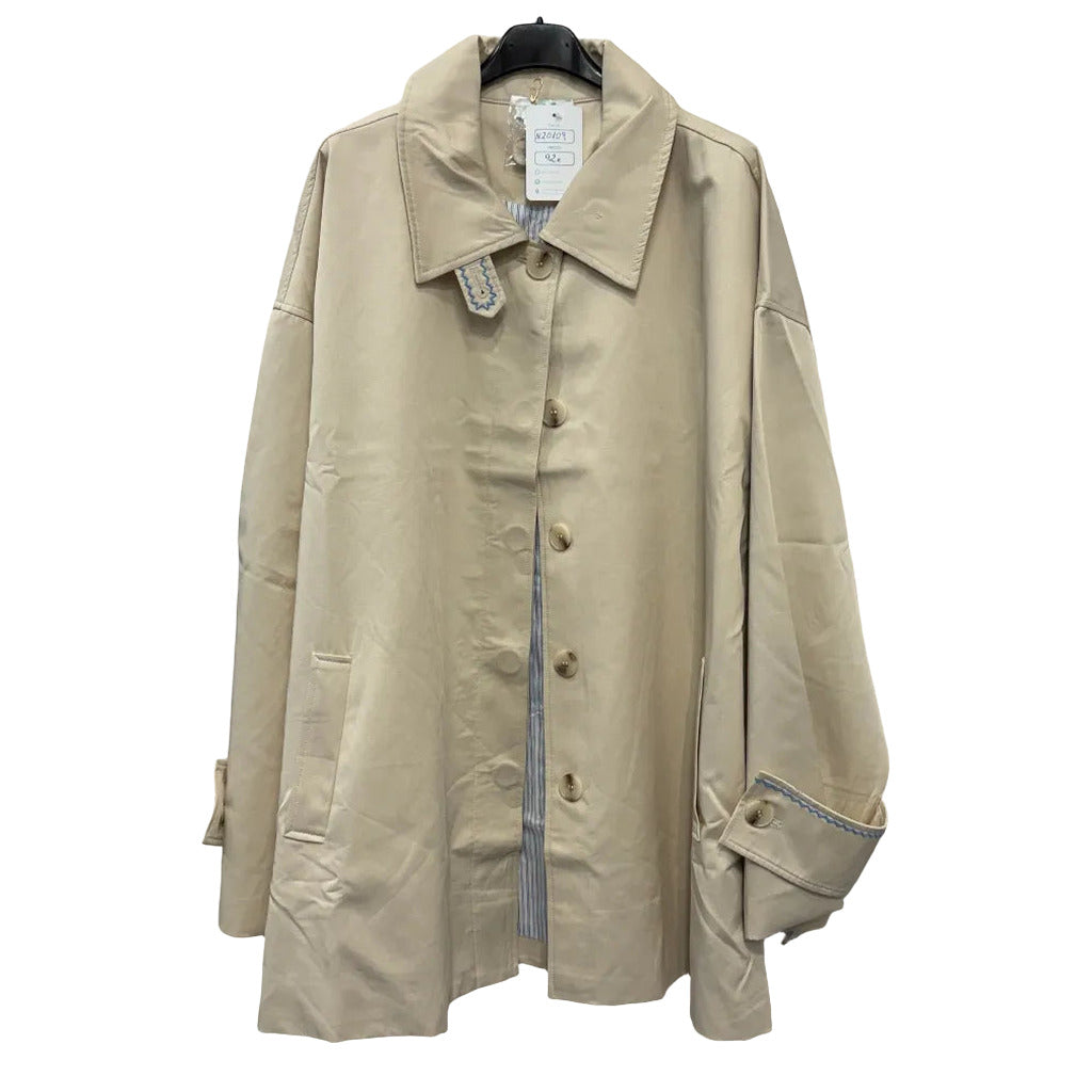 Gabardina Laura25 en color único sobre fondo blanco para mujer Angara Moda