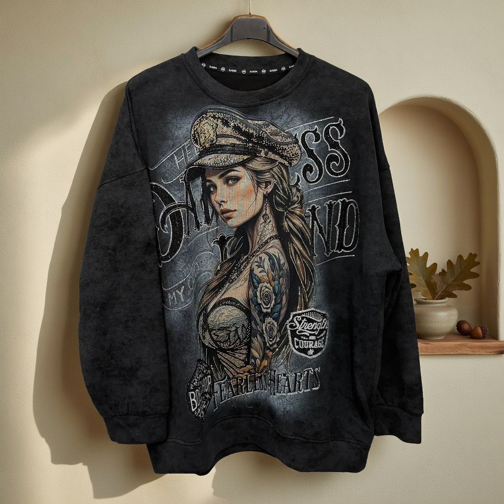 Sudadera daria25 colgada en un ambiente para mujer Angara Moda