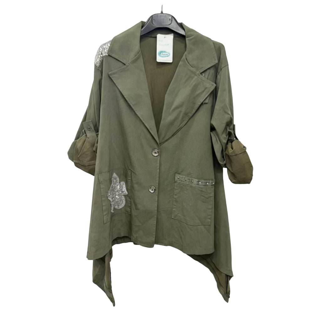 Blazer avellana en color Verde caza sobre fondo blanco para mujer Angara Moda