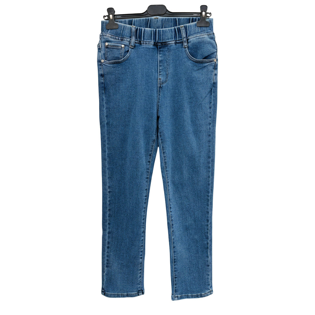 Pantalón Vaquero Mayon en color único sobre fondo blanco para mujer Angara Moda