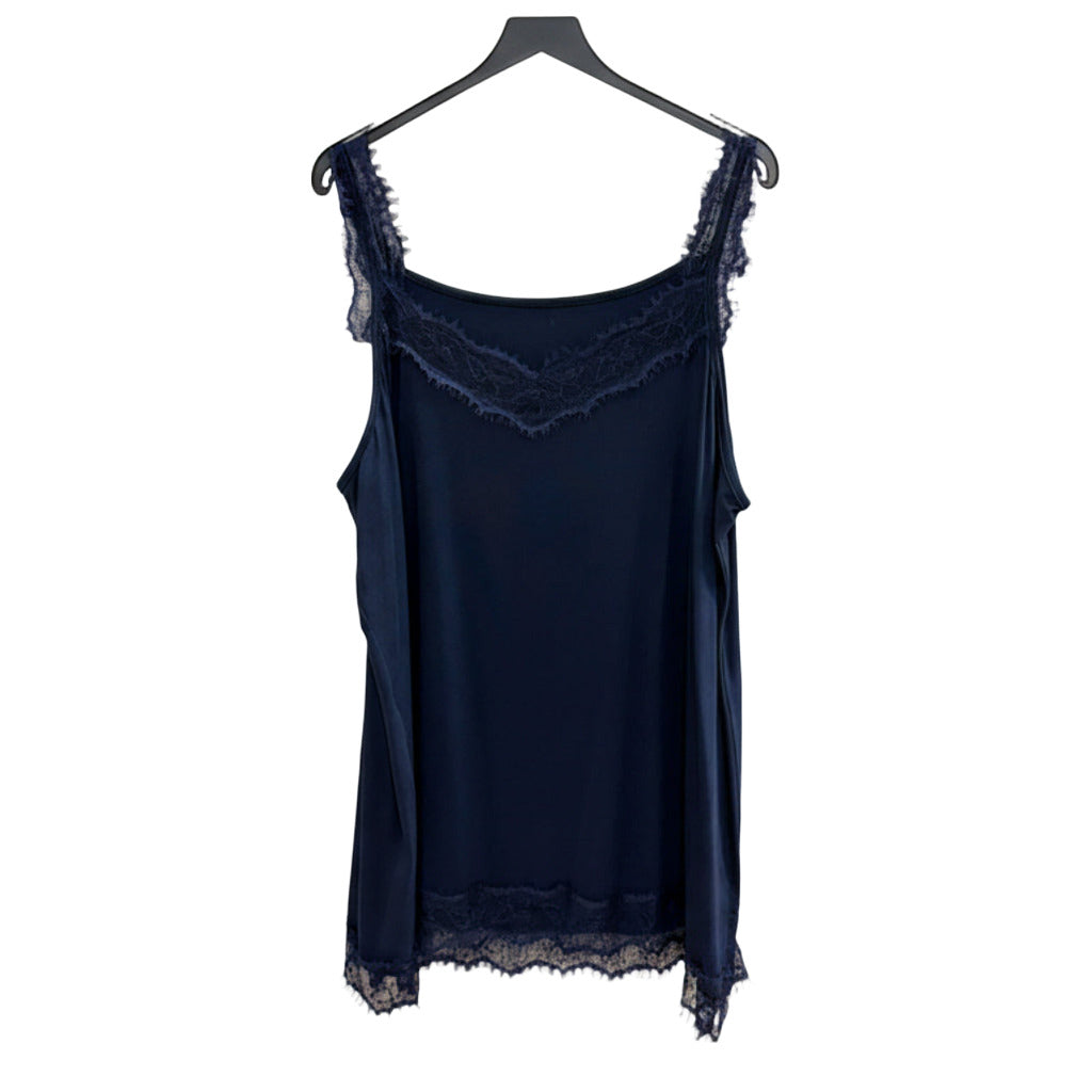 Camiseta Lencera Isquia con Encaje - Tejido Fluido y Tirantes en color Azul marino sobre fondo blanco para mujer Angara Moda