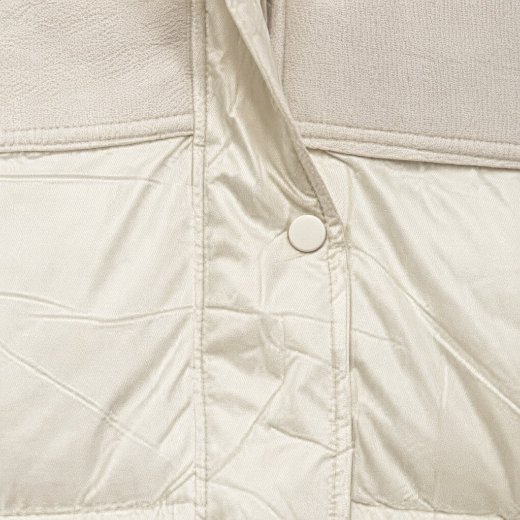 Detalle del tejido de Abrigo heliconia para mujer Angara Moda