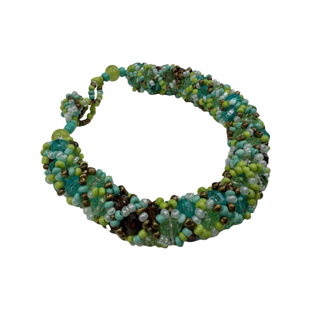 Pulsera belemnite en color Verde sobre fondo blanco para mujer Angara Moda