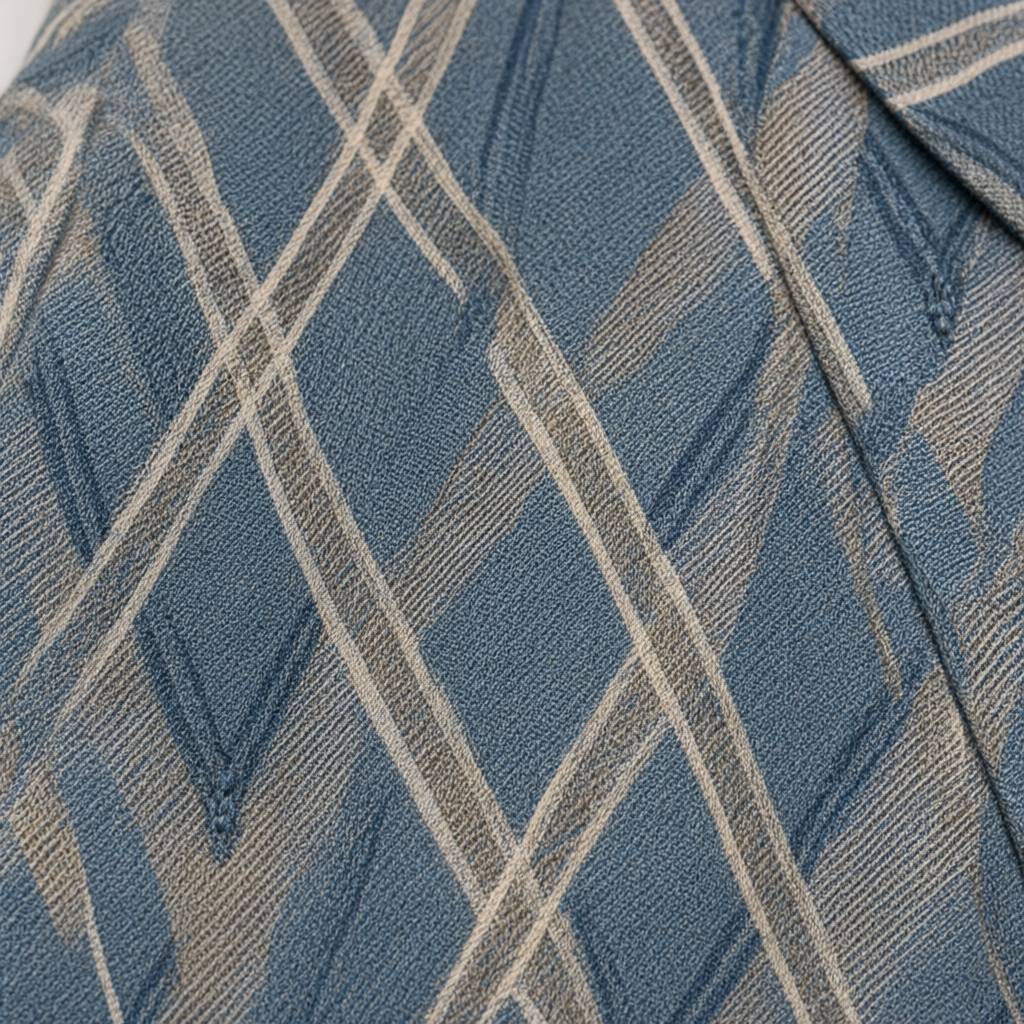 Detalle del tejido de Blazer tucan para mujer Angara Moda