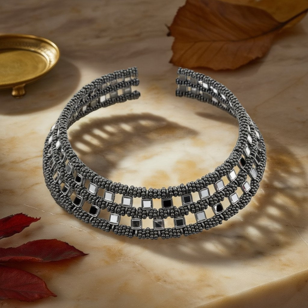 Collar Gargantilla pedralval sobre una superficie para mujer Angara Moda