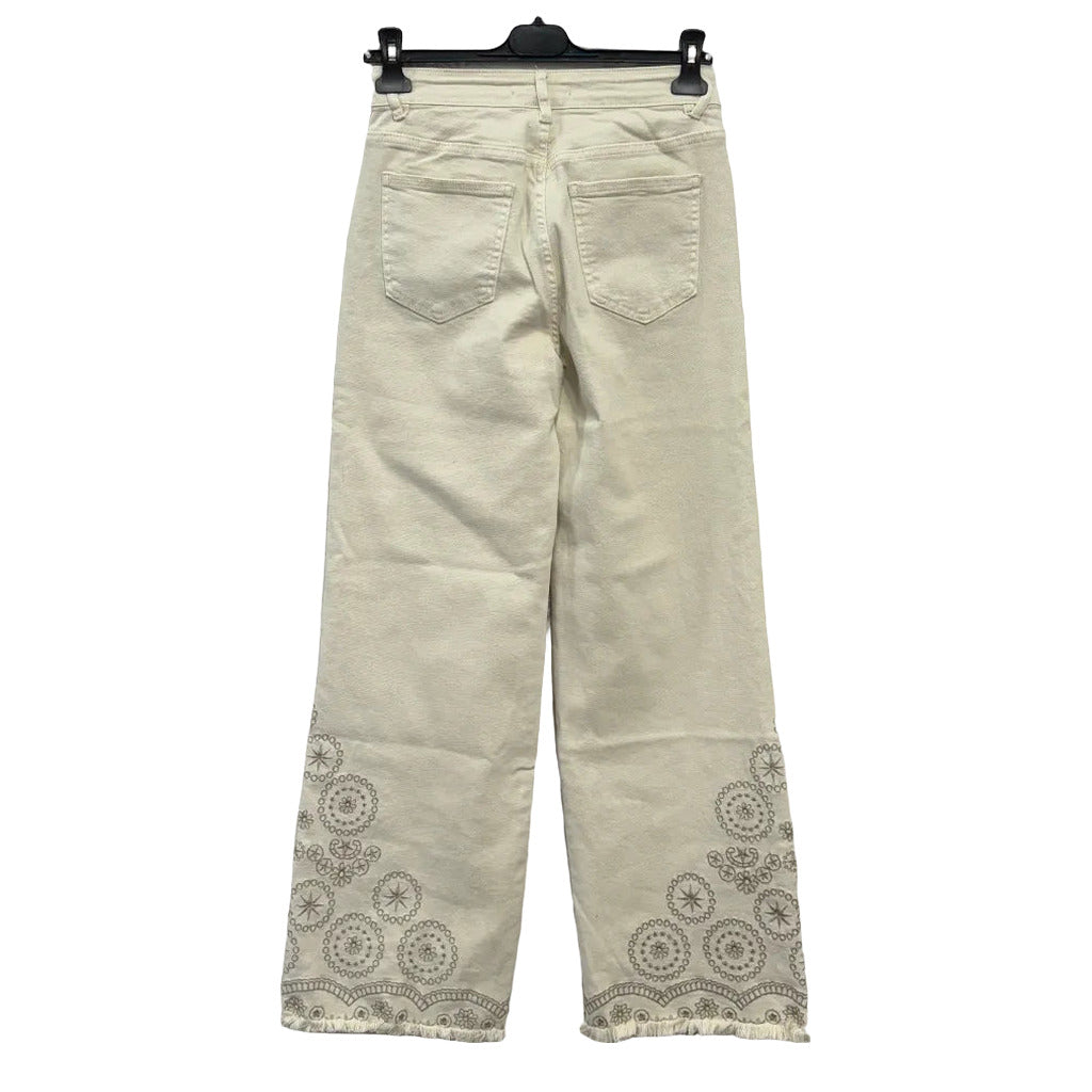 Pantalón Vaquero napoles sobre fondo blanco para mujer Angara Moda