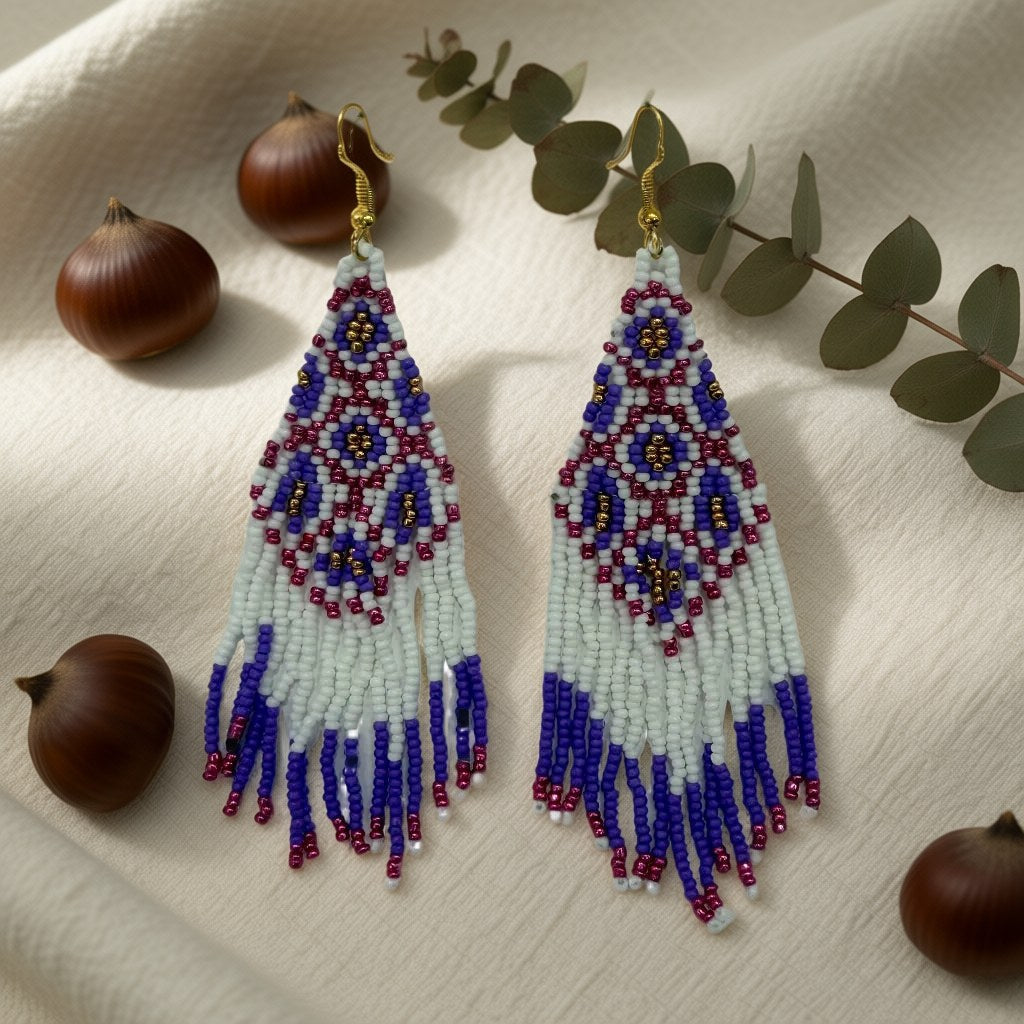 Pendientes penyuqui2 sobre una superficie para mujer Angara Moda