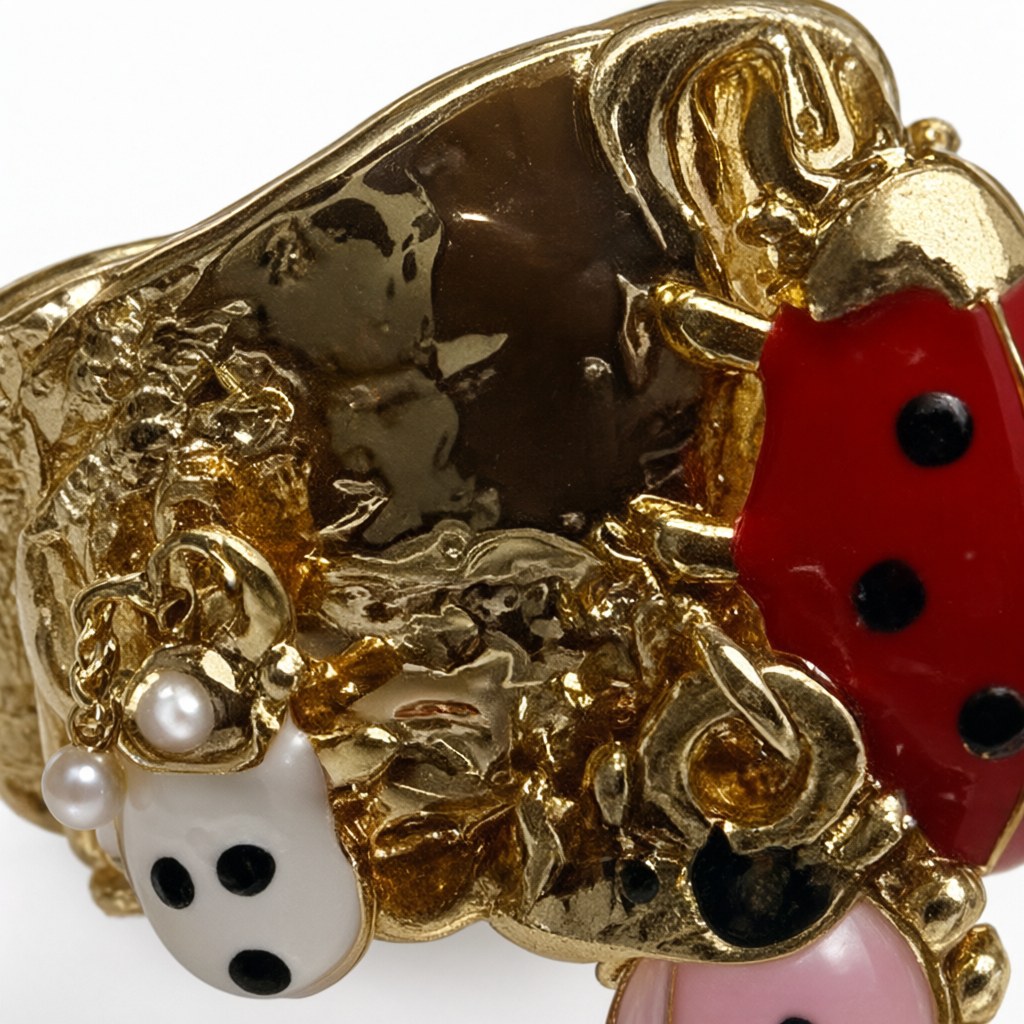 Detalle de Anillo dijes para mujer Angara Moda