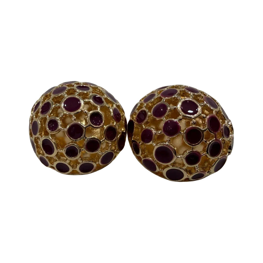 Pendientes coquitos en color Violeta sobre fondo blanco para mujer Angara Moda