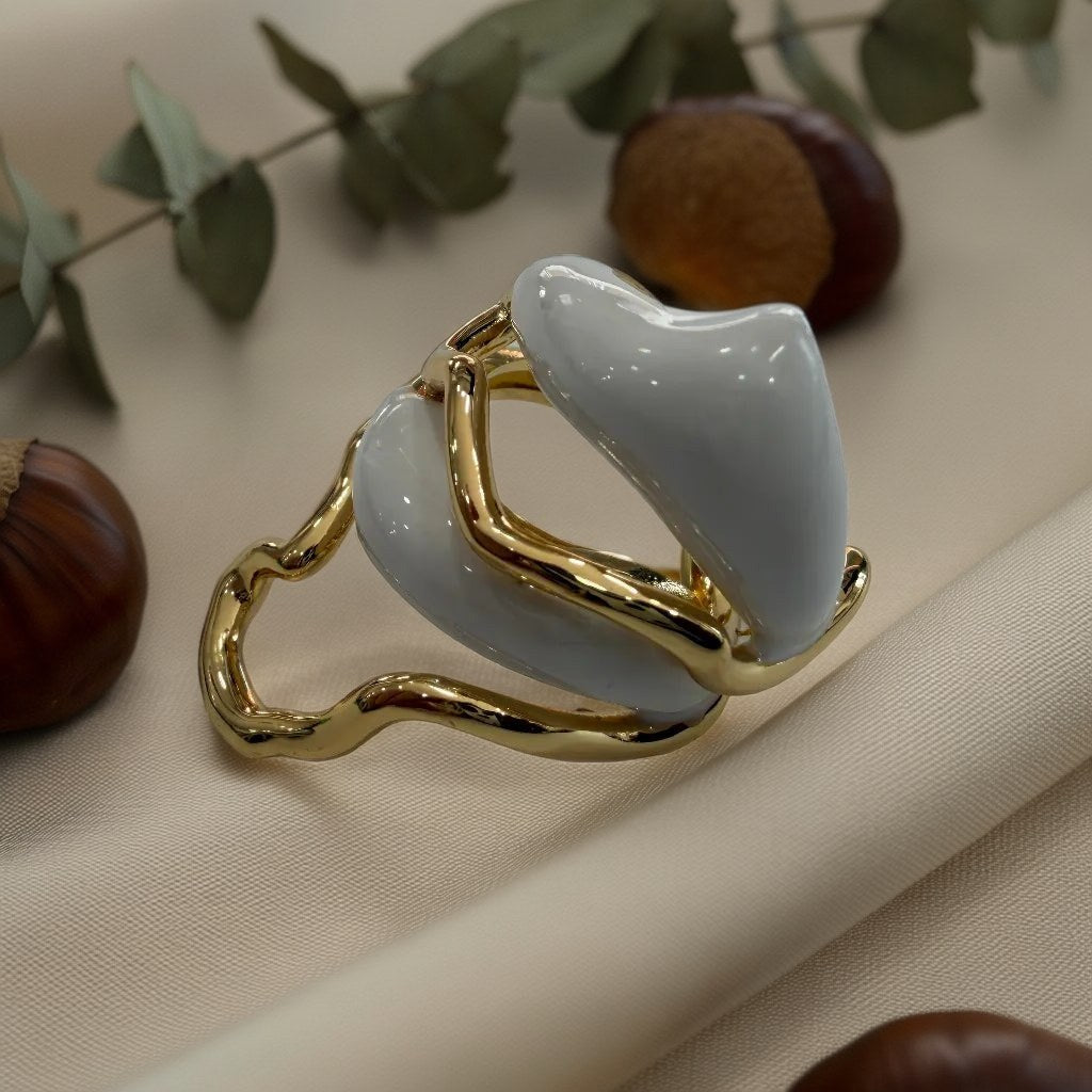 Anillo arancia sobre una superficie para mujer Angara Moda