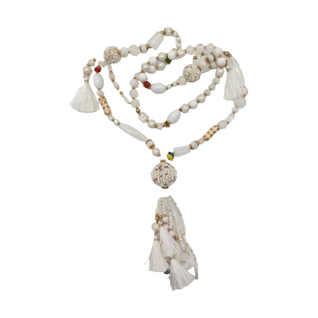 Collar largo turizo en color Blanco sobre fondo blanco para mujer Angara Moda