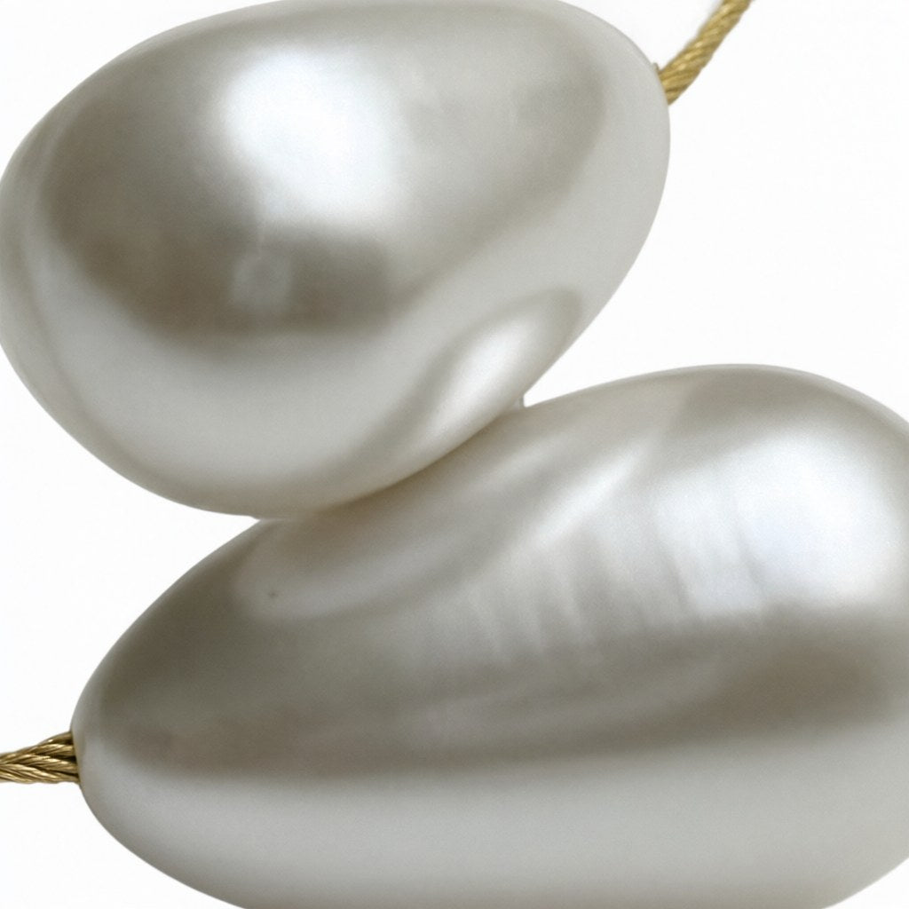 Detalle de Pulsera clara para mujer Angara Moda